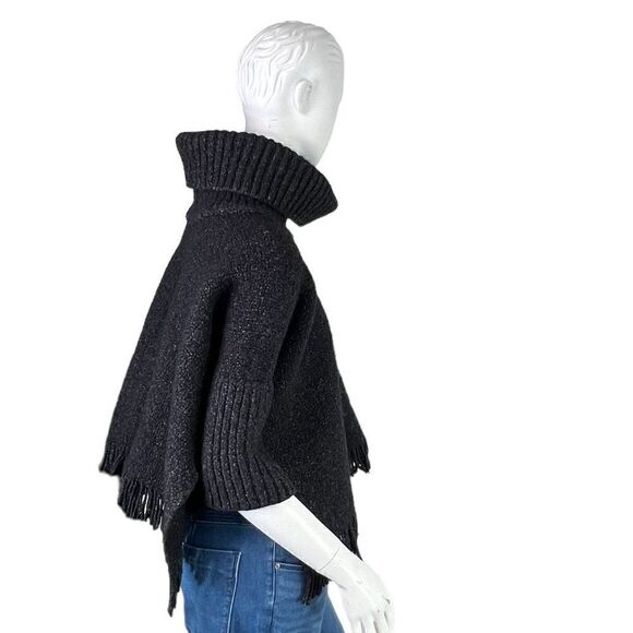 Manos del Uruguay Cropped Charcoal Gray Fringed Poncho Sweater Cowl Neck Size S - Picture 4 of 7
